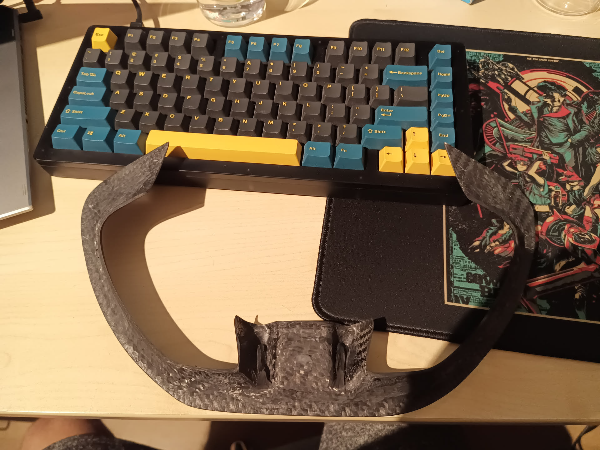 Caulk removed. Note the little parts in the middle are still there, I removed these after I took the picture. caulk removed