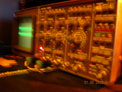 low light oscilloscope in default mode